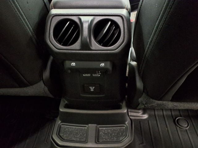 2021 Jeep Wrangler Unlimited Sahara High Altitude