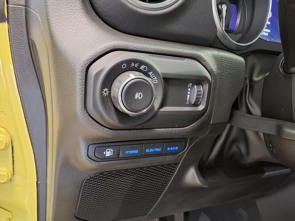 2023 Jeep Wrangler Sahara 4xe