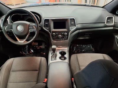 2019 Jeep Grand Cherokee Laredo E