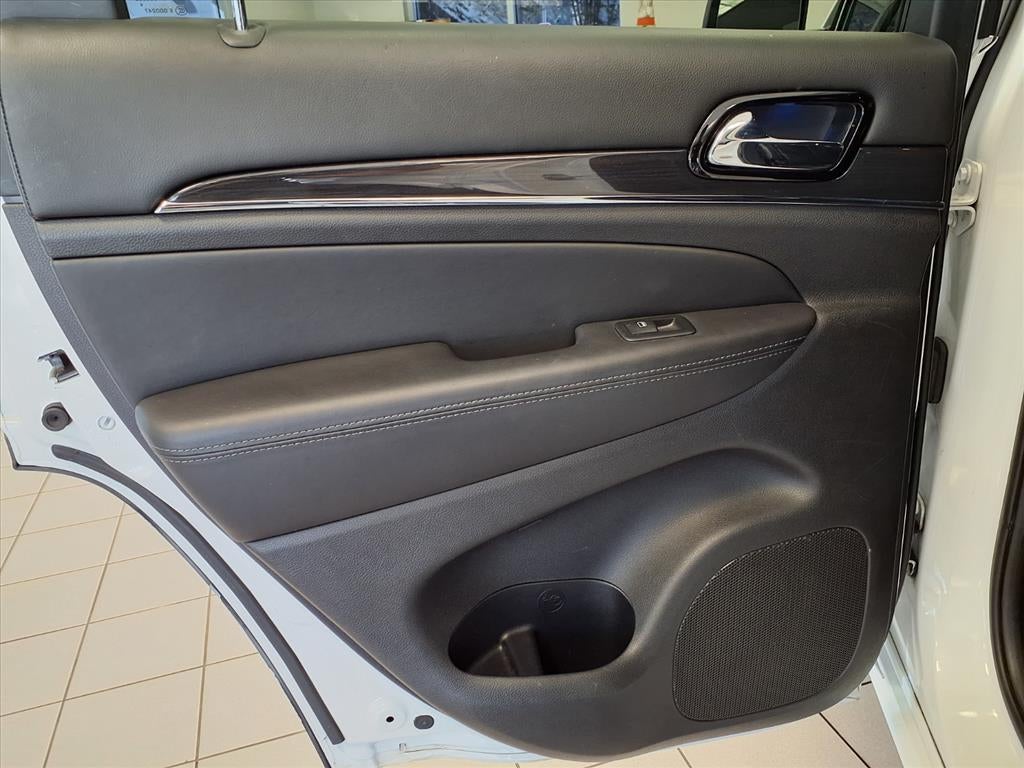 2020 Jeep Grand Cherokee Overland