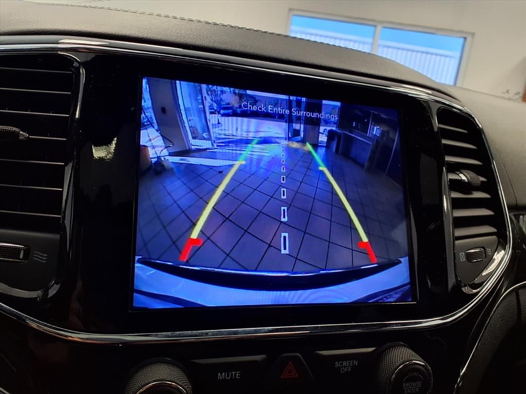 2020 Jeep Grand Cherokee Overland