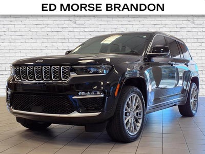2023 Jeep Grand Cherokee Summit
