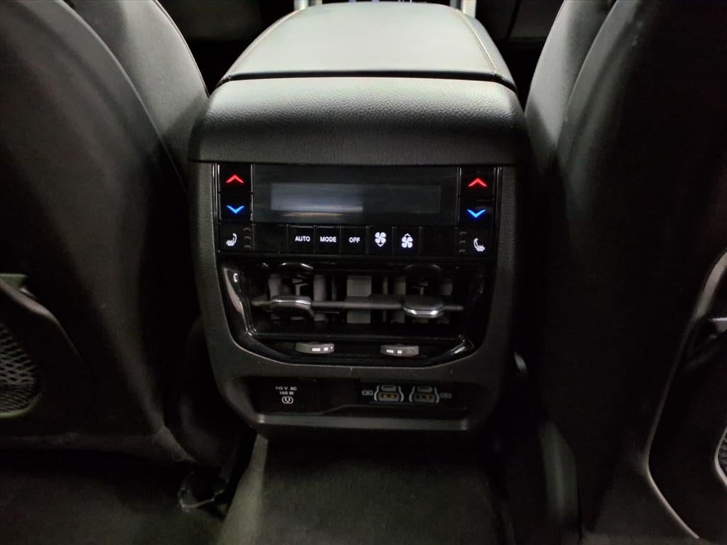 2023 Jeep Grand Cherokee Summit