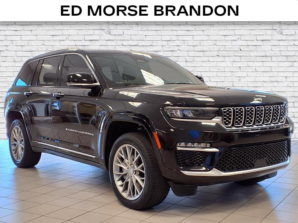 2023 Jeep Grand Cherokee Summit