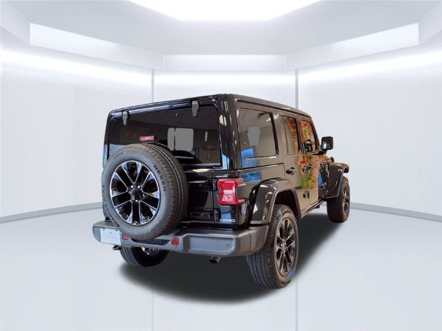 2025 Jeep Wrangler Sahara 4xe