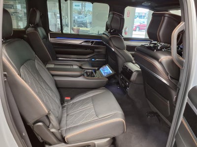 2023 Jeep Grand Wagoneer Series III