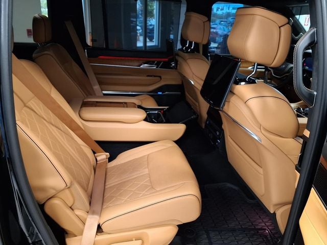 2023 Jeep Grand Wagoneer Series III