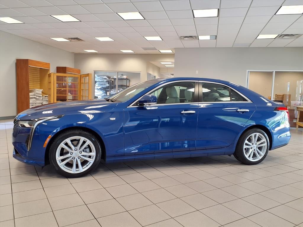 2022 Cadillac CT4 Luxury