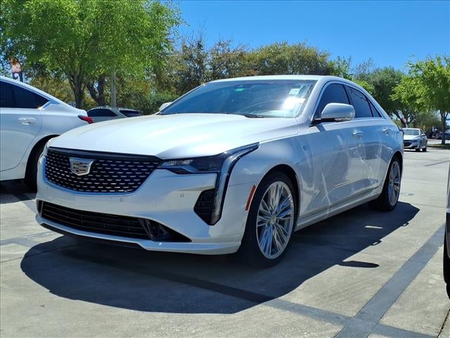 2022 Cadillac CT4 Premium Luxury