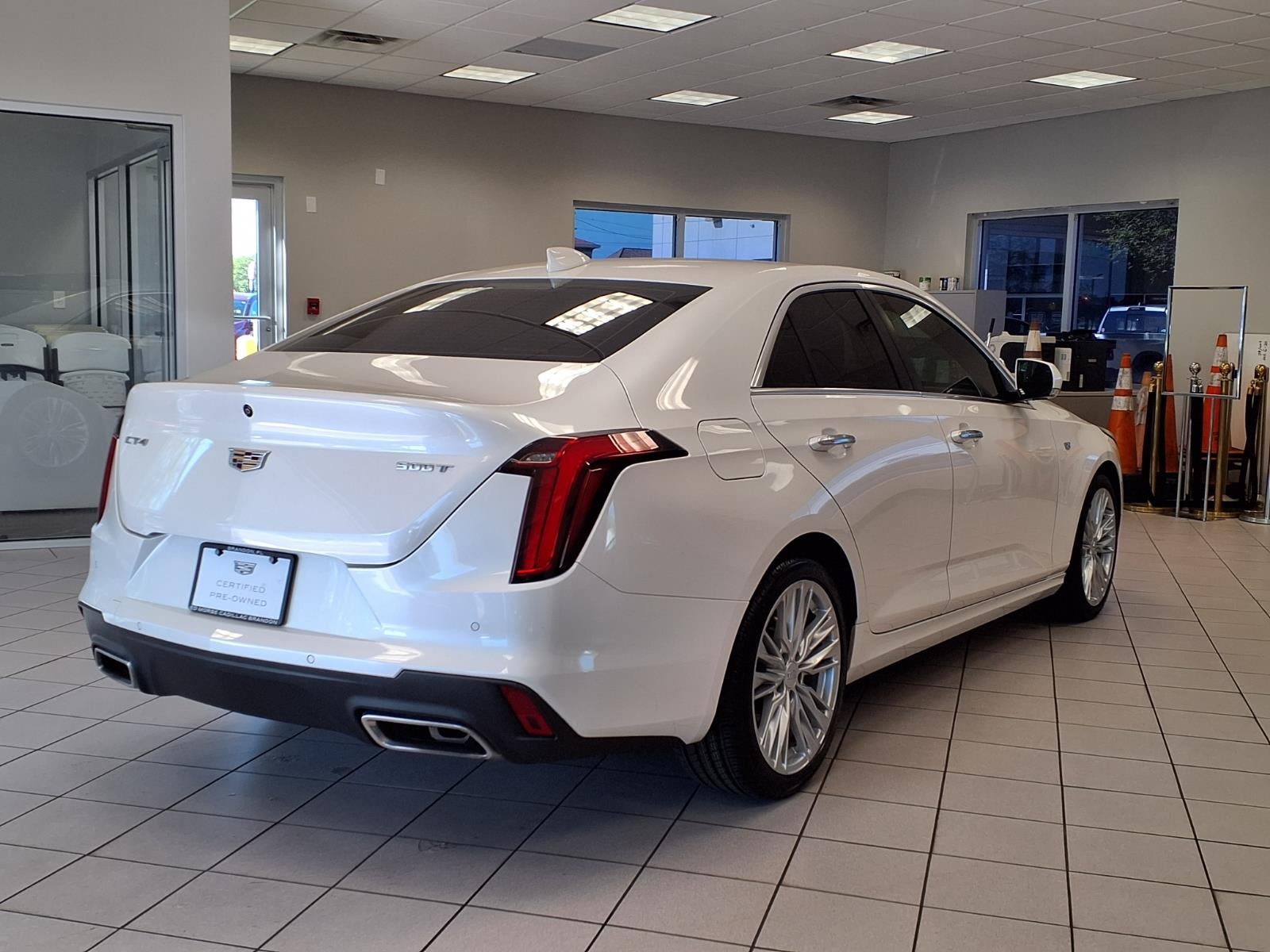2022 Cadillac CT4 Premium Luxury