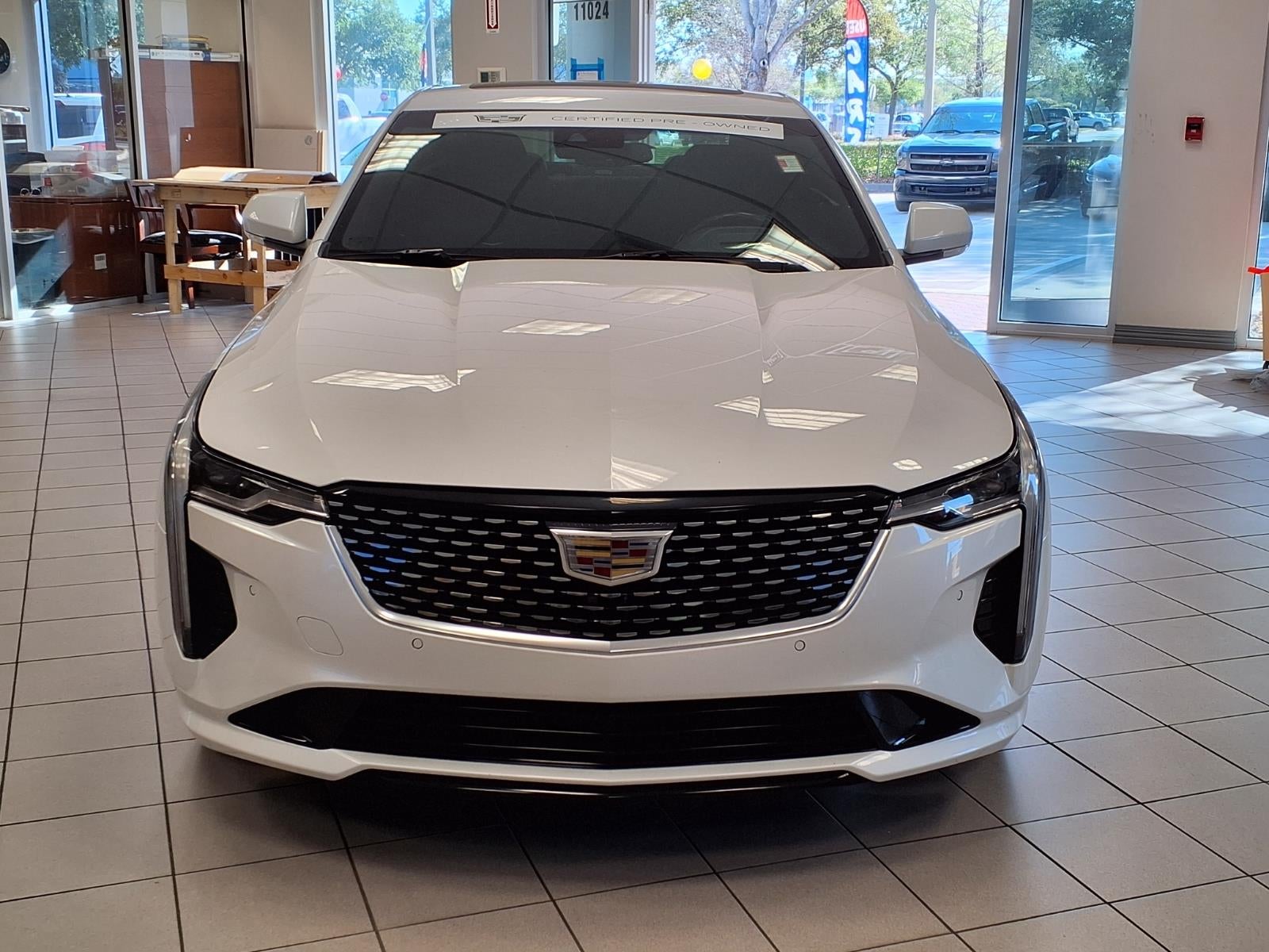 2022 Cadillac CT4 Premium Luxury