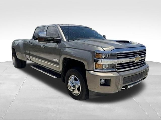 2017 Chevrolet Silverado 3500HD High Country