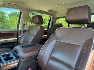 2017 Chevrolet Silverado 3500HD High Country