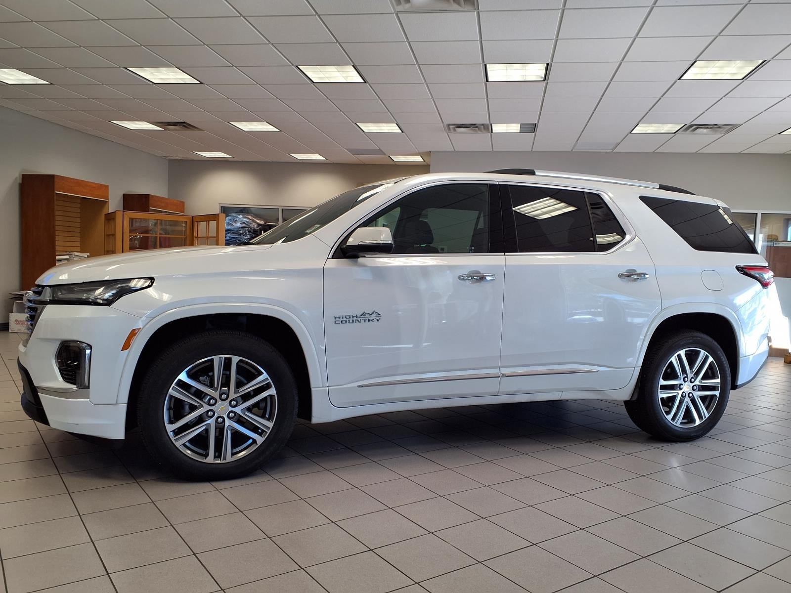 2023 Chevrolet Traverse High Country