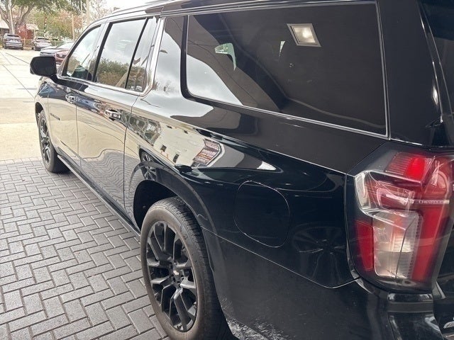 2022 Chevrolet Suburban High Country