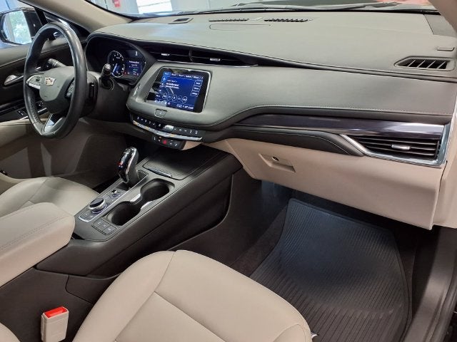 2023 Cadillac XT4 Luxury - Photo 11
