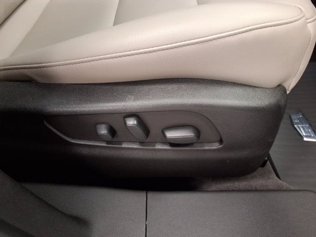 2023 Cadillac XT4 Luxury - Photo 13