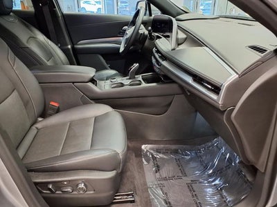 2024 Cadillac XT4 Premium Luxury