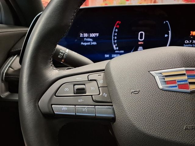2024 Cadillac XT4 Premium Luxury