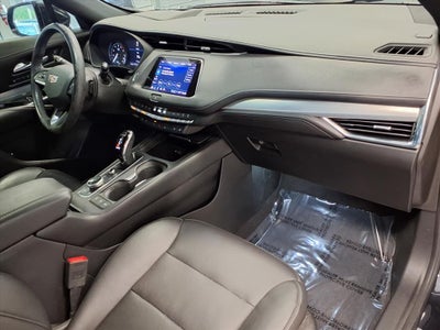 2023 Cadillac XT4 Premium Luxury