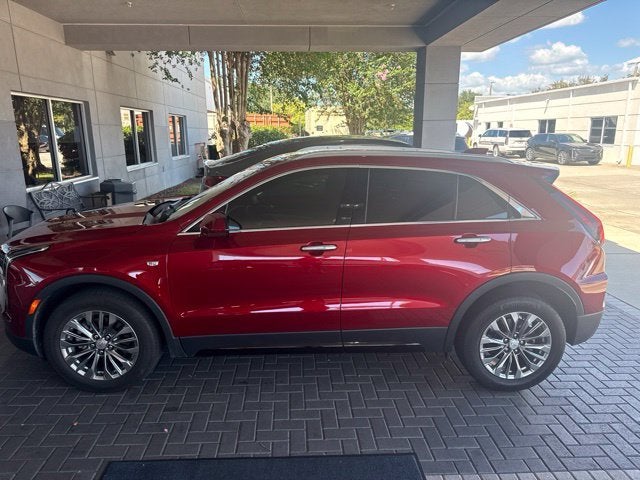 2024 Cadillac XT4 Premium Luxury