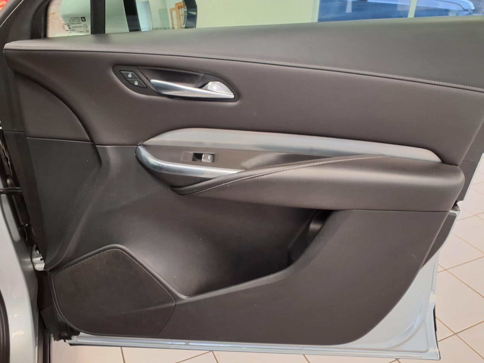 2021 Cadillac XT4 Premium Luxury