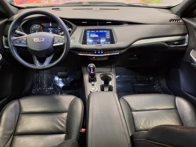 2021 Cadillac XT4 Premium Luxury