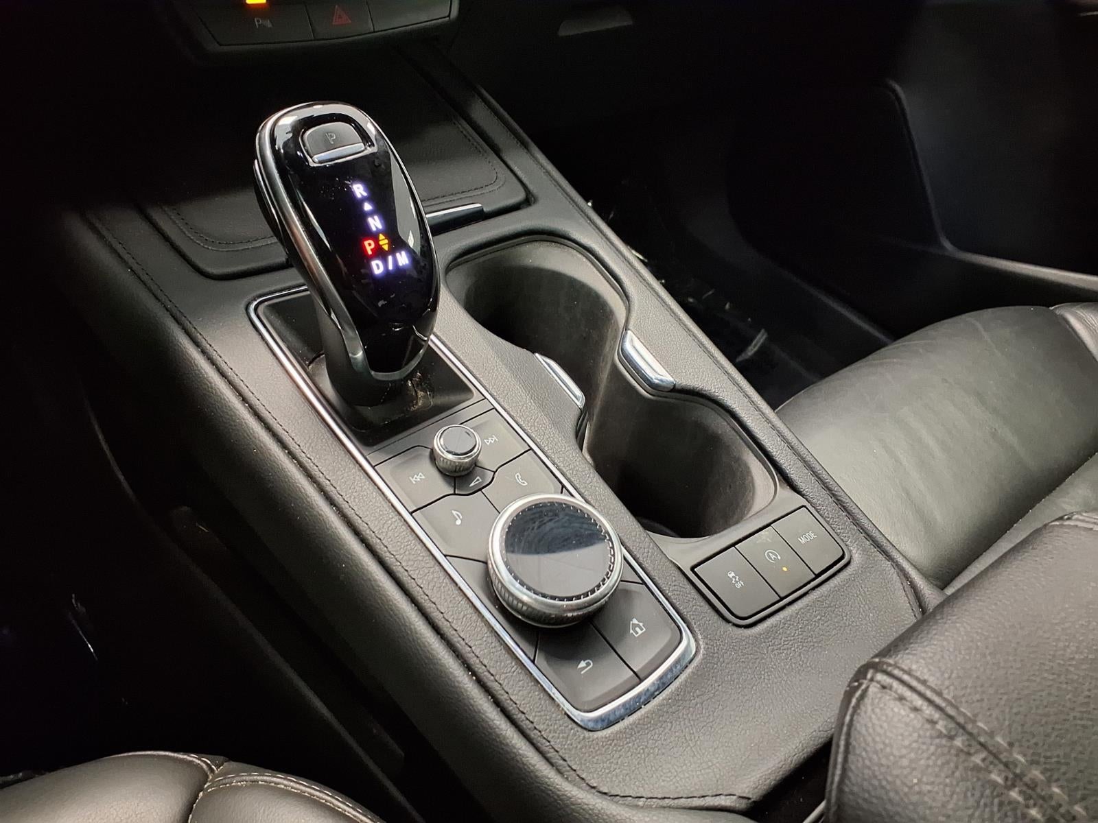 2021 Cadillac XT4 Premium Luxury