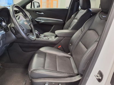 2023 Cadillac XT4 Premium Luxury