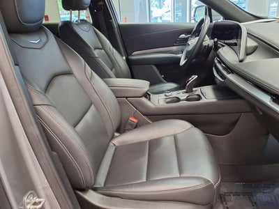 2025 Cadillac XT4 Premium Luxury