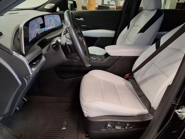 2025 Cadillac XT4 Sport