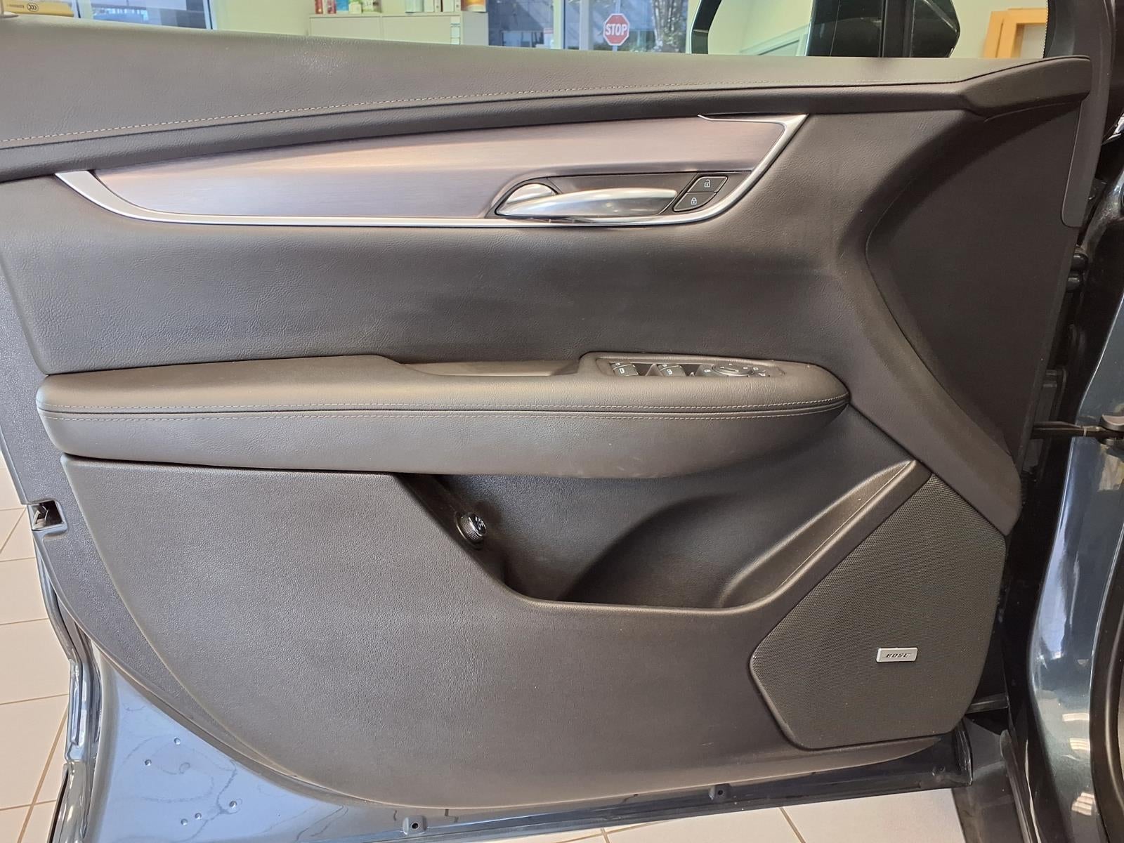 2020 Cadillac XT5 Luxury