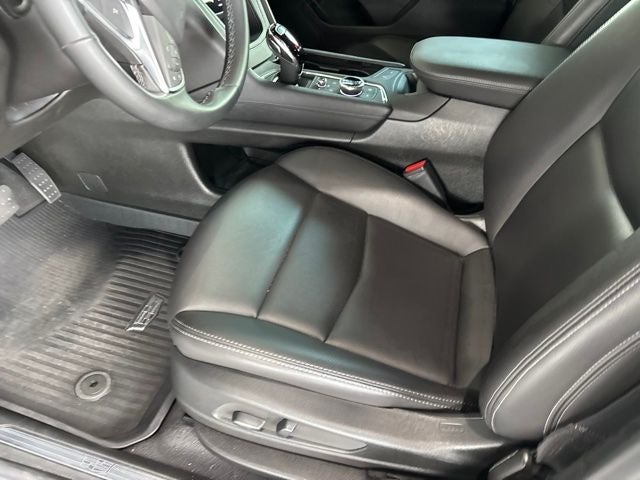 2024 Cadillac XT5 Luxury