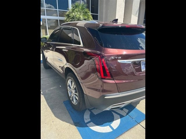 2022 Cadillac XT5 Premium Luxury
