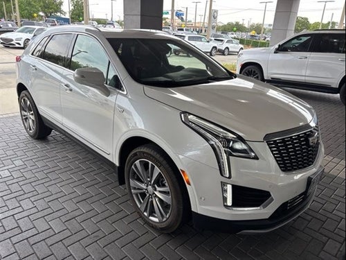 2022 Cadillac XT5 Premium Luxury