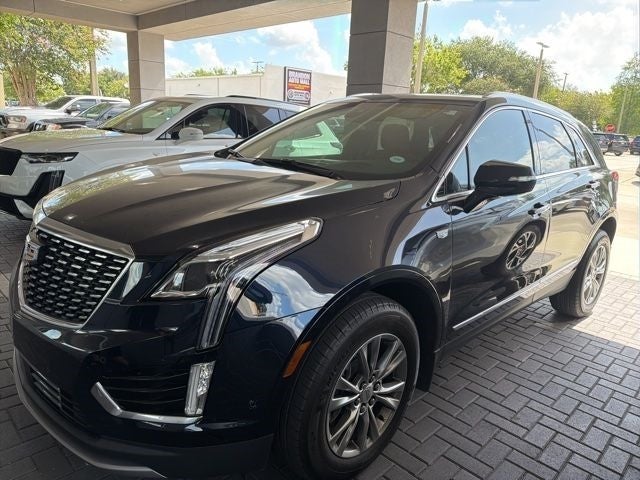 2022 Cadillac XT5 Premium Luxury