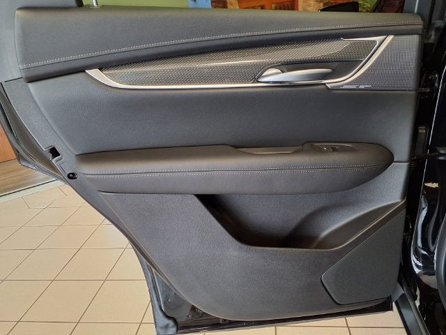 2025 Cadillac XT5 Sport