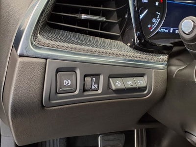 2025 Cadillac XT5 Sport