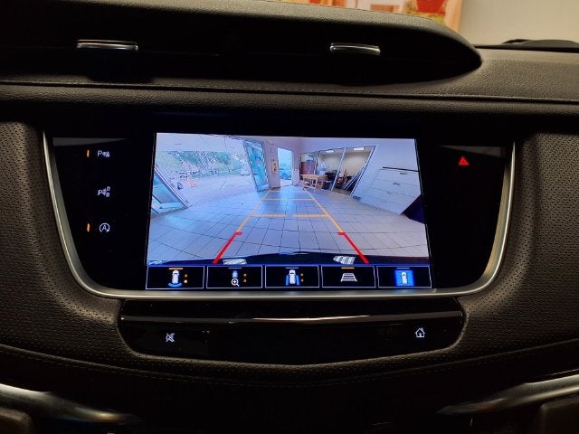 2025 Cadillac XT5 Sport