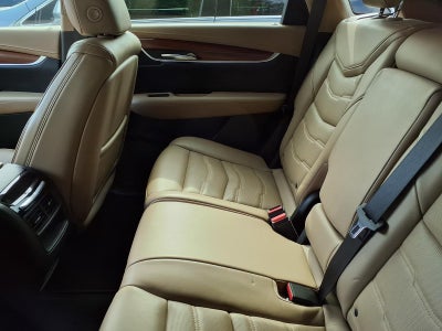 2018 Cadillac XT5 Platinum