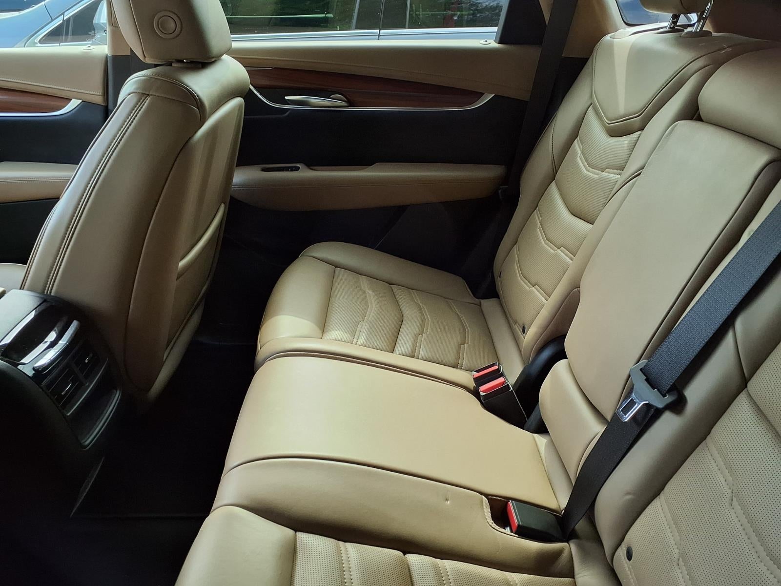 2018 Cadillac XT5 Platinum