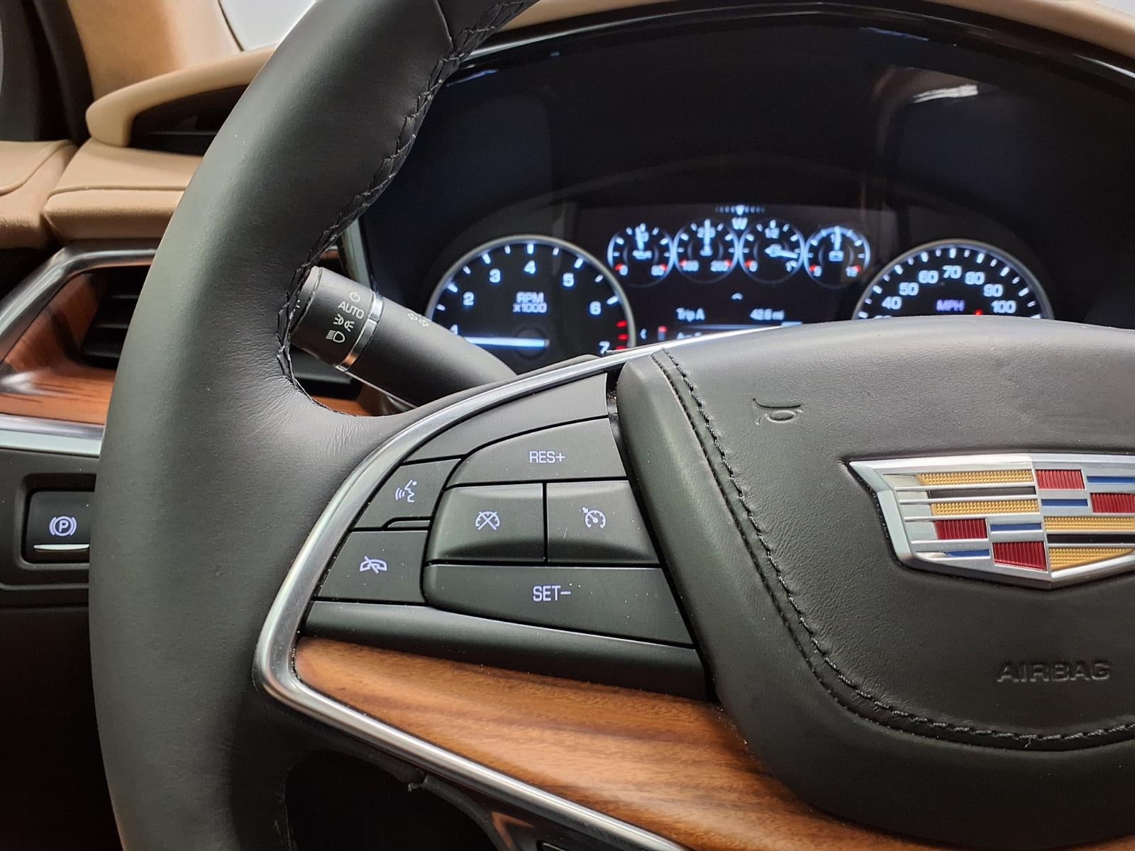 2018 Cadillac XT5 Platinum