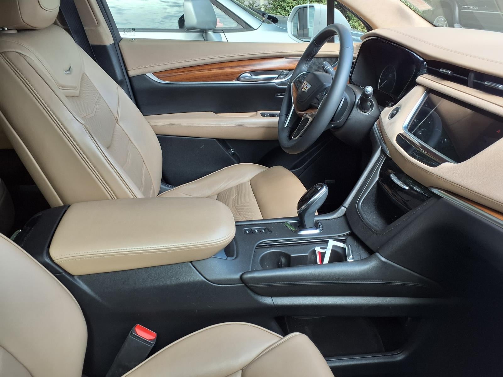 2018 Cadillac XT5 Platinum