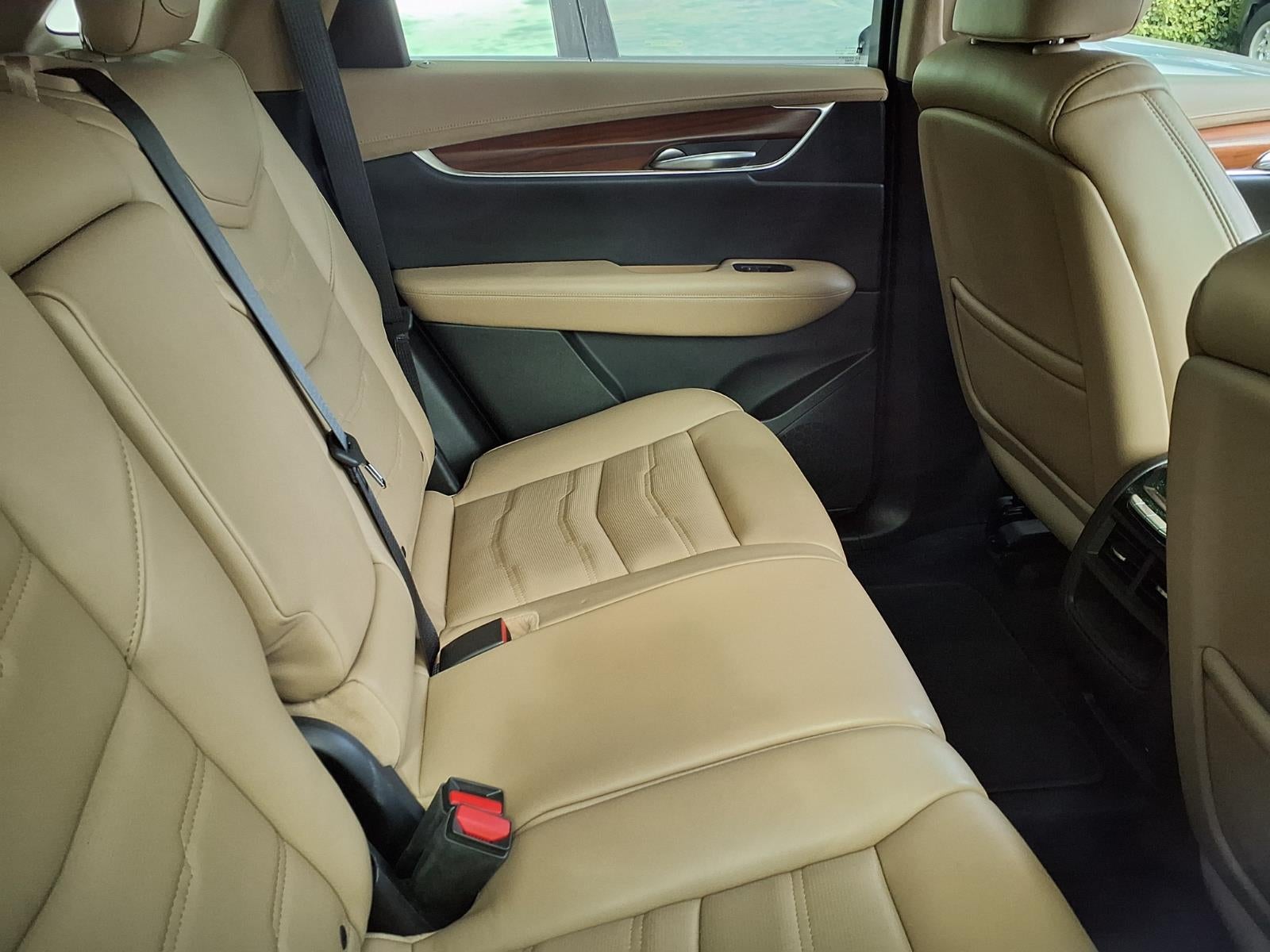 2018 Cadillac XT5 Platinum