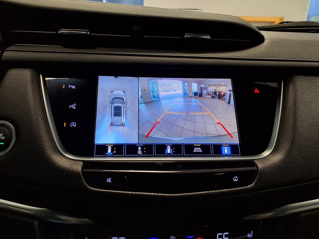 2024 Cadillac XT5 Sport