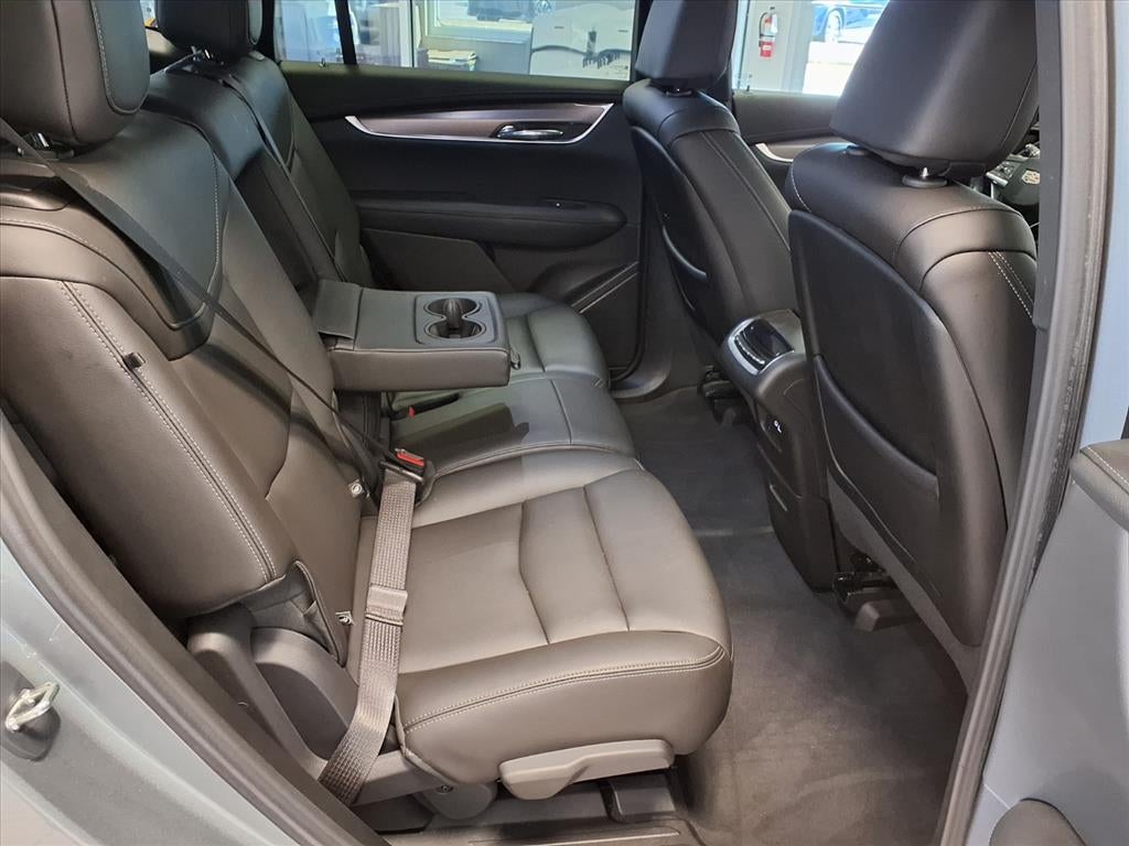 2024 Cadillac XT6 Luxury