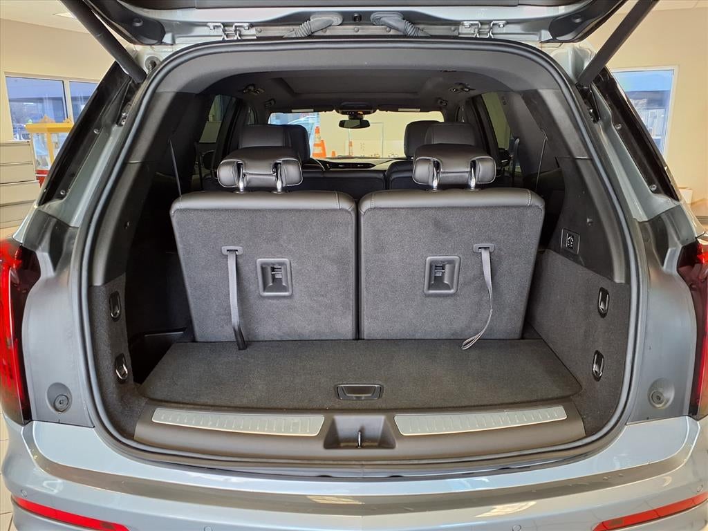 2024 Cadillac XT6 Luxury