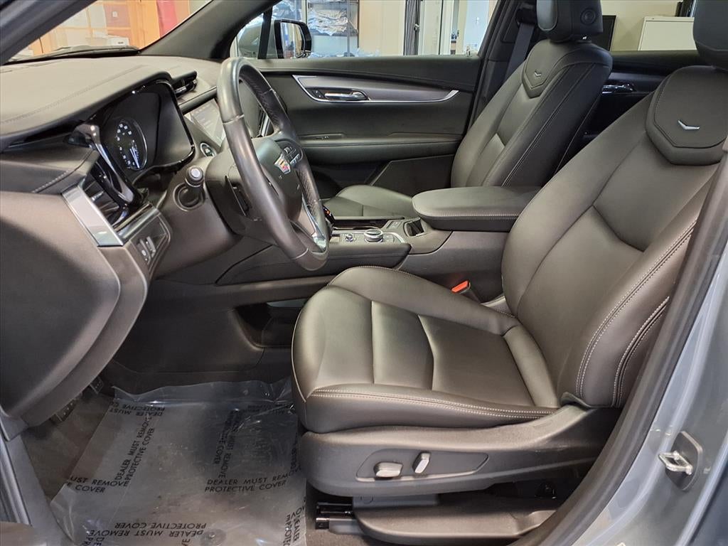 2024 Cadillac XT6 Luxury