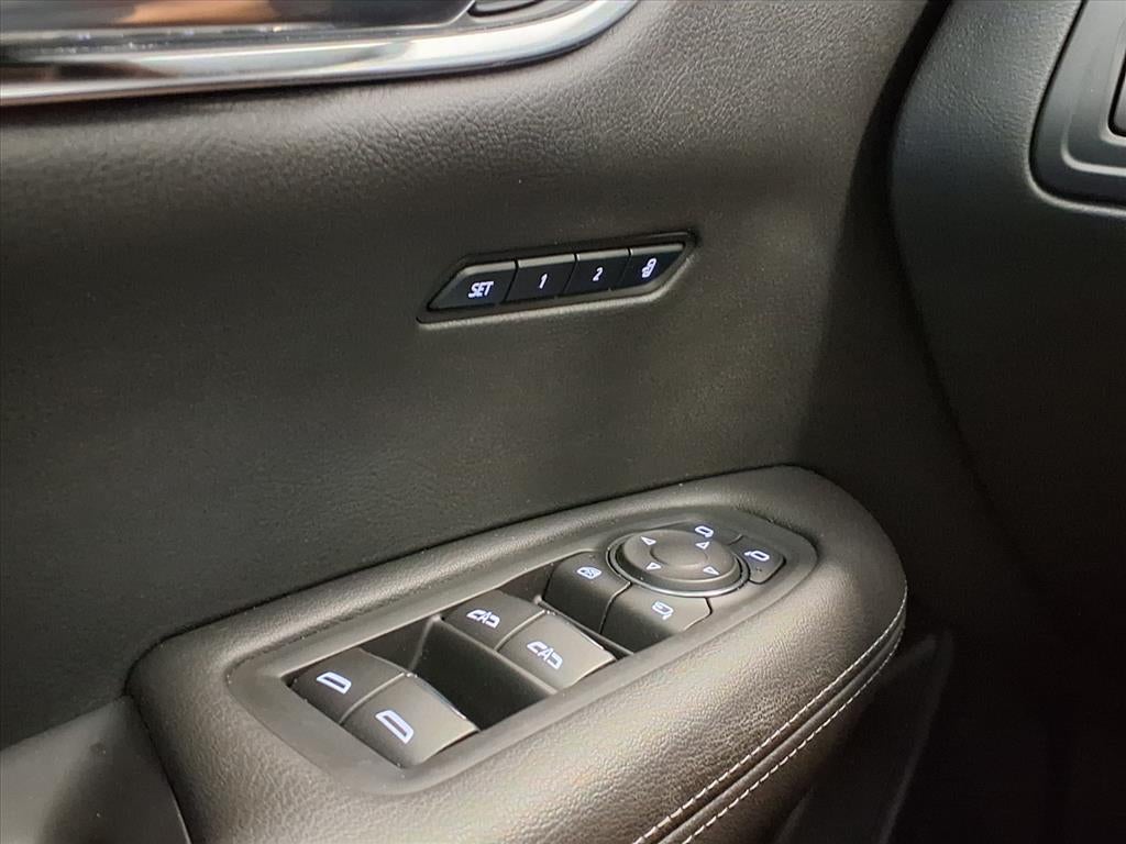 2024 Cadillac XT6 Luxury