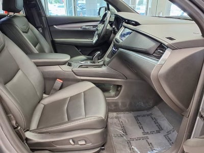 2022 Cadillac XT6 Luxury